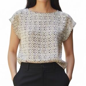 Vintage Royal 100% Silk Short Sleeve Top Shell women’s medium beige Moon Print